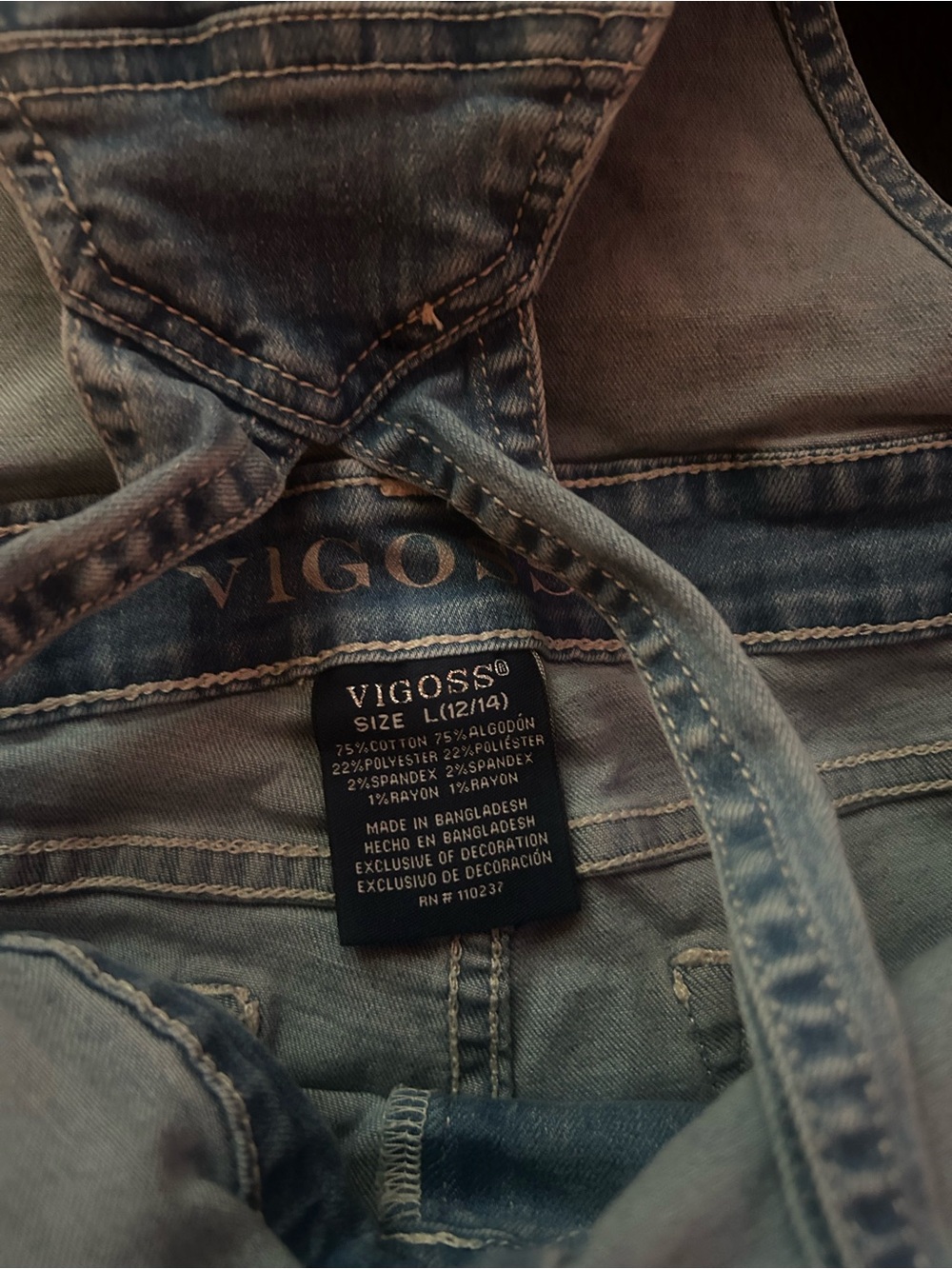 Vigoss Denim Short Overalls with Heart Buttons - Light Blue - Picture 3 of 3